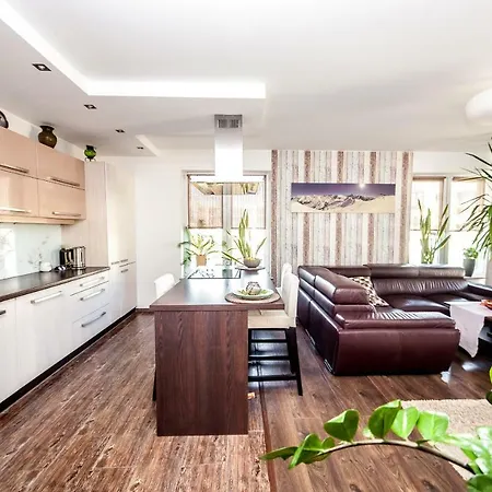 Apartament Polanki 208 *